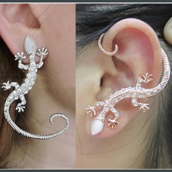 🦎 Rhinestone Gecko Pierced Ear-cuff - Picture 4 of 8